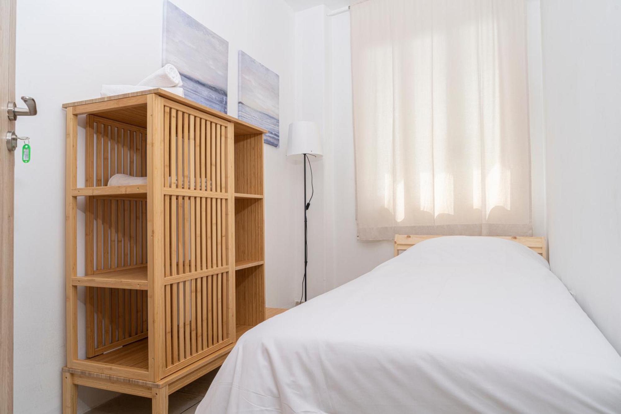 Private Room In Shared Flat Nicosia Exterior photo